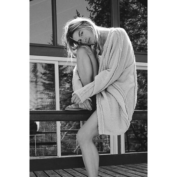 NWT FREE PEOPLE Sz M FOGGY MORNING CARDI FUZZY OPEN CARDIGAN SWEATER - Picture 1 of 6